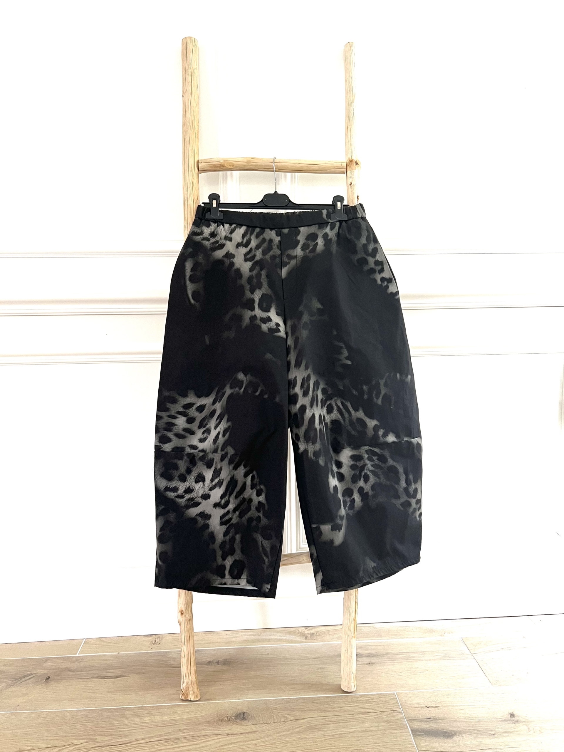 PANTALON EN COTON LÉOPARD